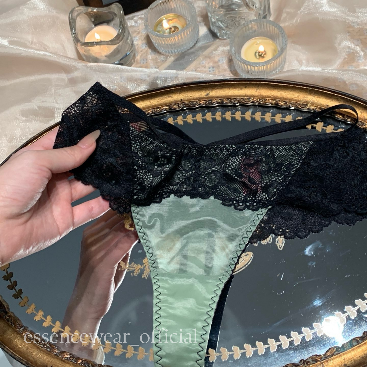 Melon Thong