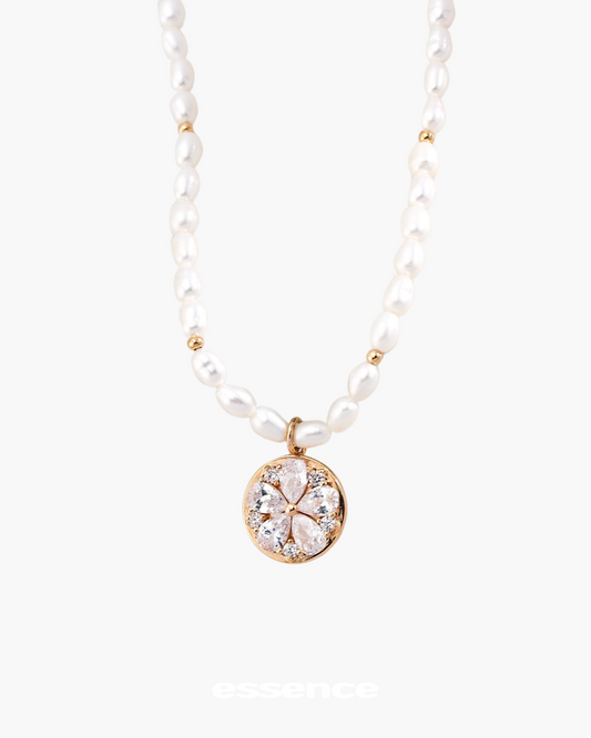 Sterling Bloom Necklace - essence